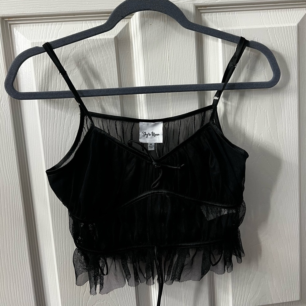 Ruby and Jenna Black Tulle Tie Crop Top. Size MEDIUM. Never Worn. New with Tags.